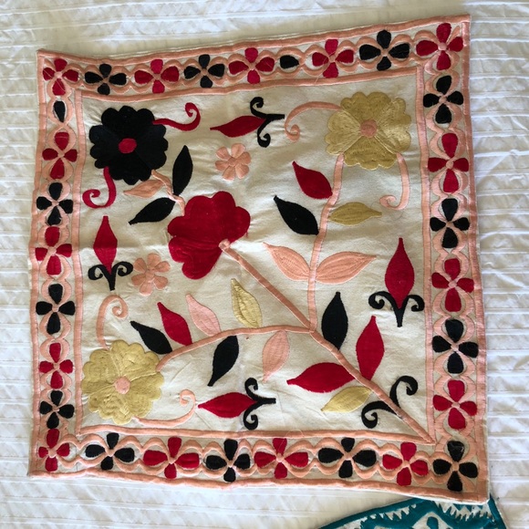 Moroccan pillow cases - Picture 2 of 5